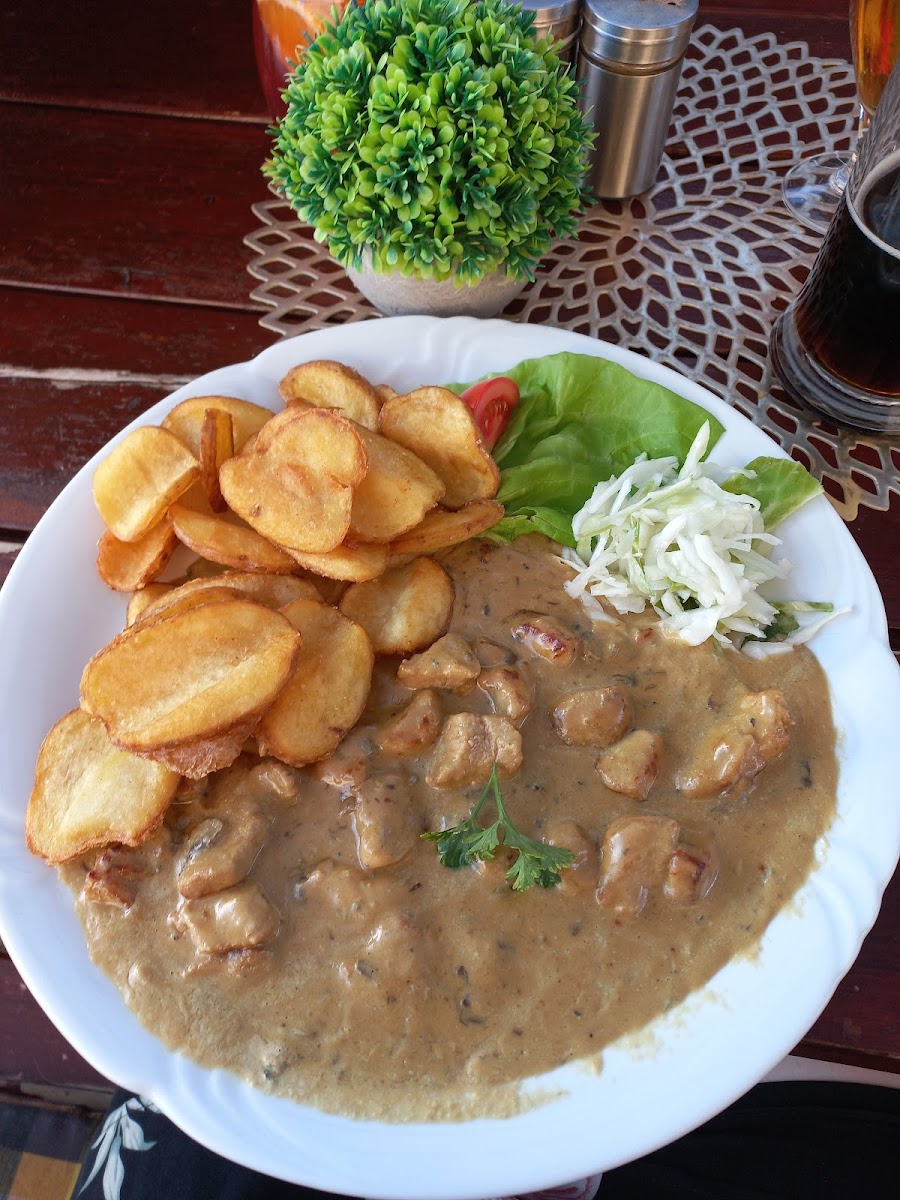 Rybarska Restaurace A Penzion U Horaku-9